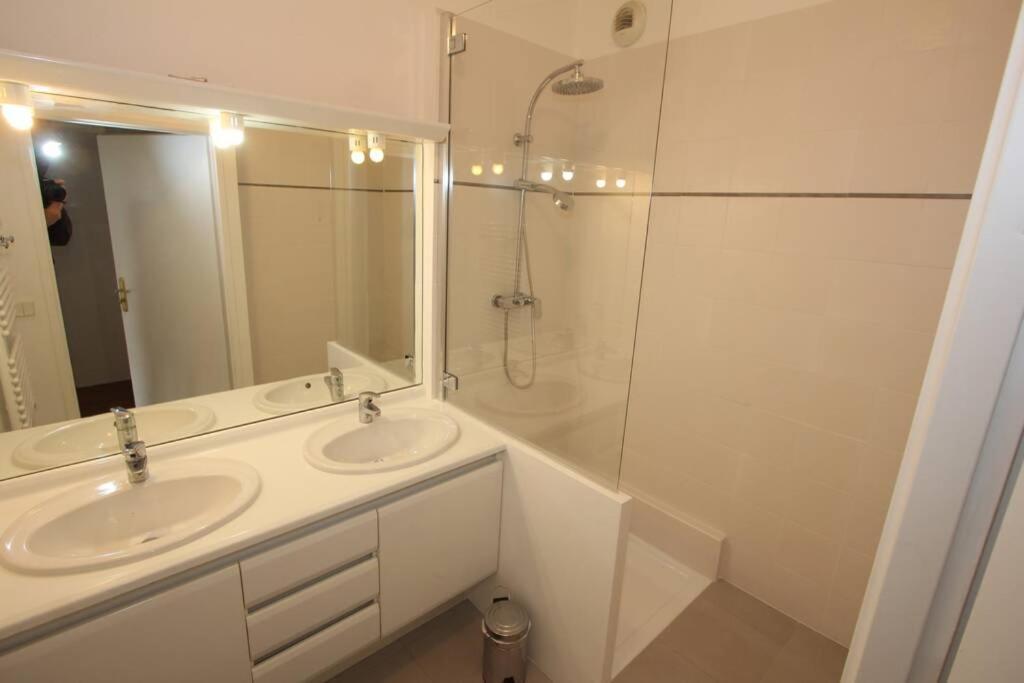 Sloan Square Apartment Bmyguest Serris Kültér fotó
